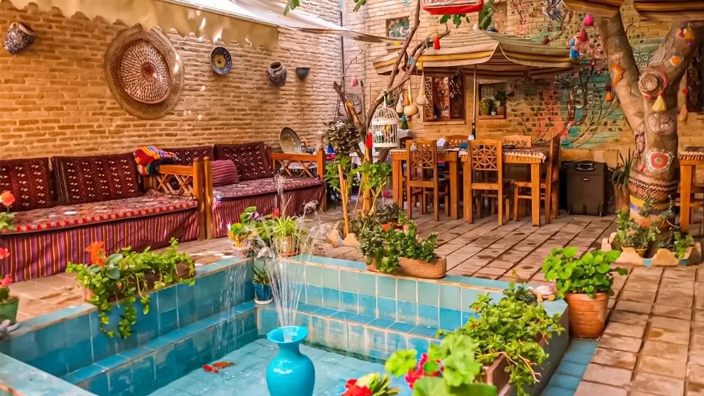 سفره خانه سنتی آبنار