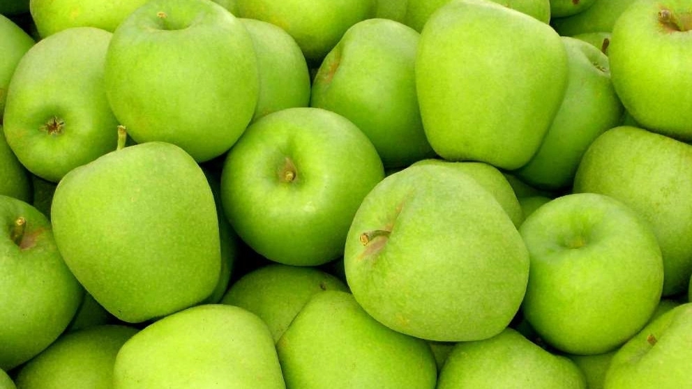 10 خاصیت سیب سبز برای سلامتی و درمان بیماری‌ها