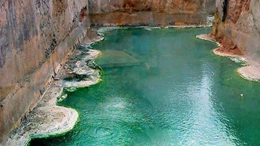 انواع چشمه آب گرم