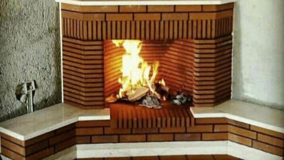 شومینه هیزمی