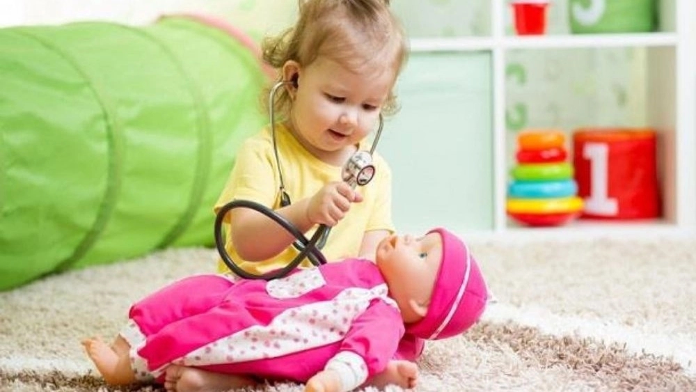 فواید عروسک بازی در کودکان