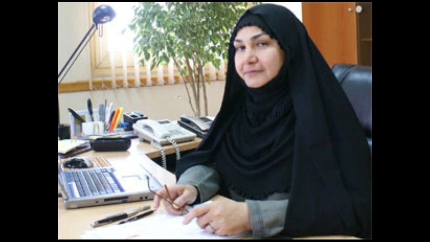 خانم پژوهشگر