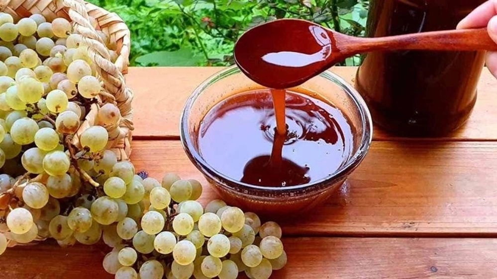 فروش انواع شیره انگور در ملایر