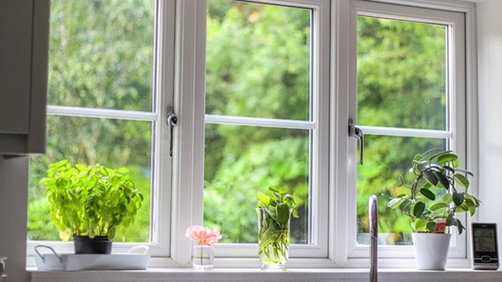 مزایای استفاده از پنجره دوجداره UPVC در برازجان؛ راهکاری نوین برای صرفه‌جویی انرژی