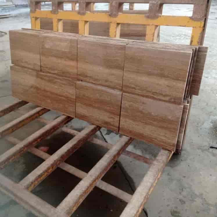 تراورتن شکلاتی