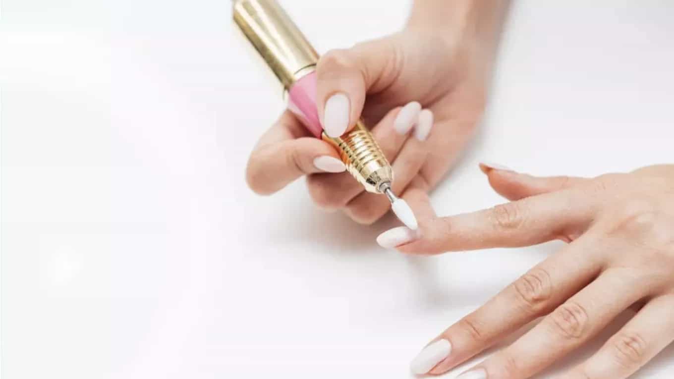 تفاوت ژلیش ناخن و لمینت ناخن