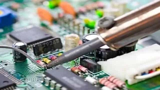 اجزای تشکیل دهنده یک اینورتر صنعتی
