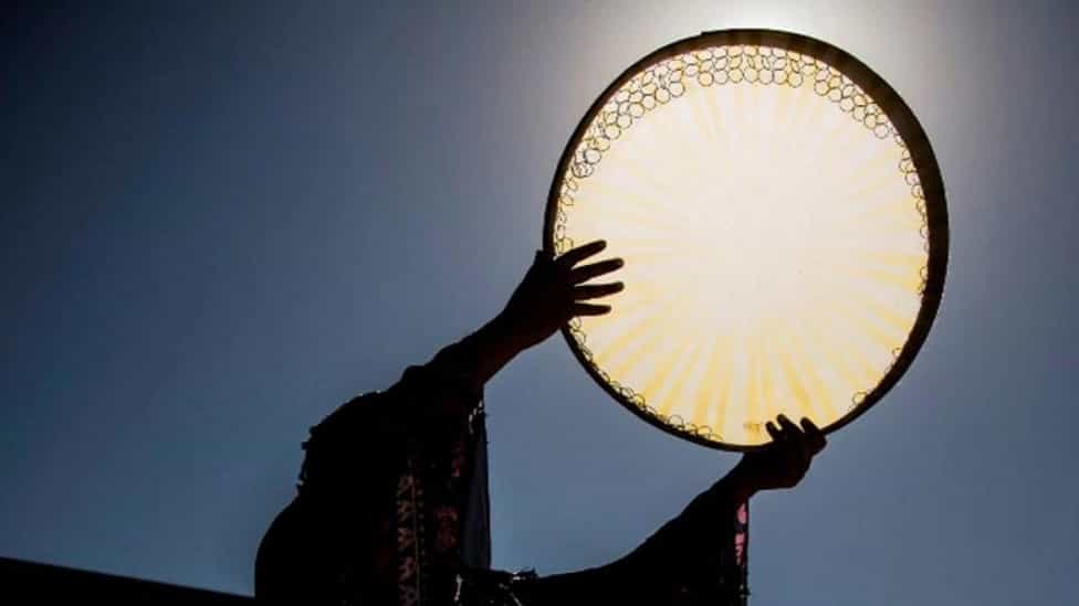 دف چه نوع سازی است؟