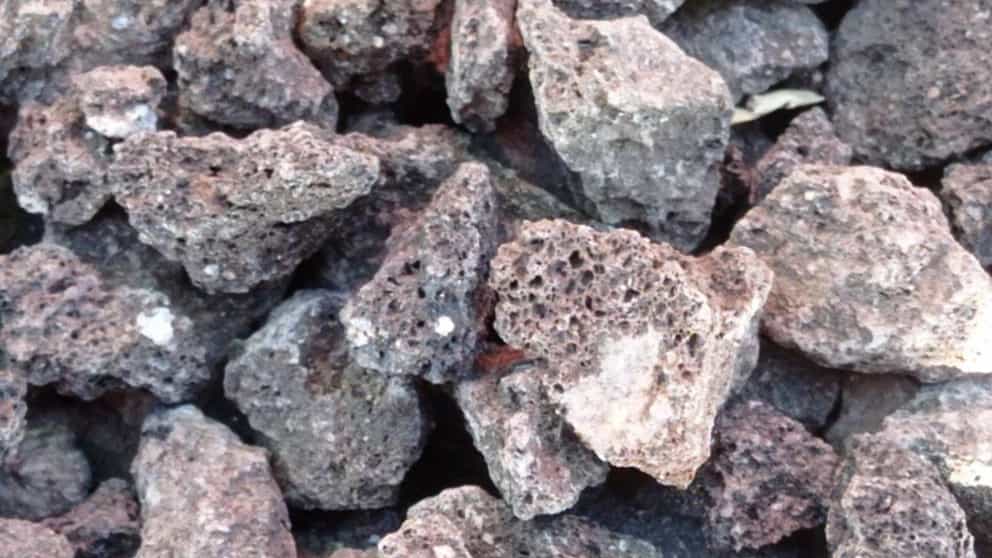 کاربرد و انواع پوکه معدنی قروه