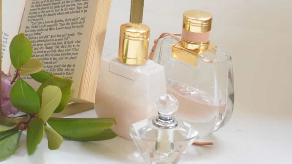 خرید عطر دست ساز و آنچه باید بدانیم