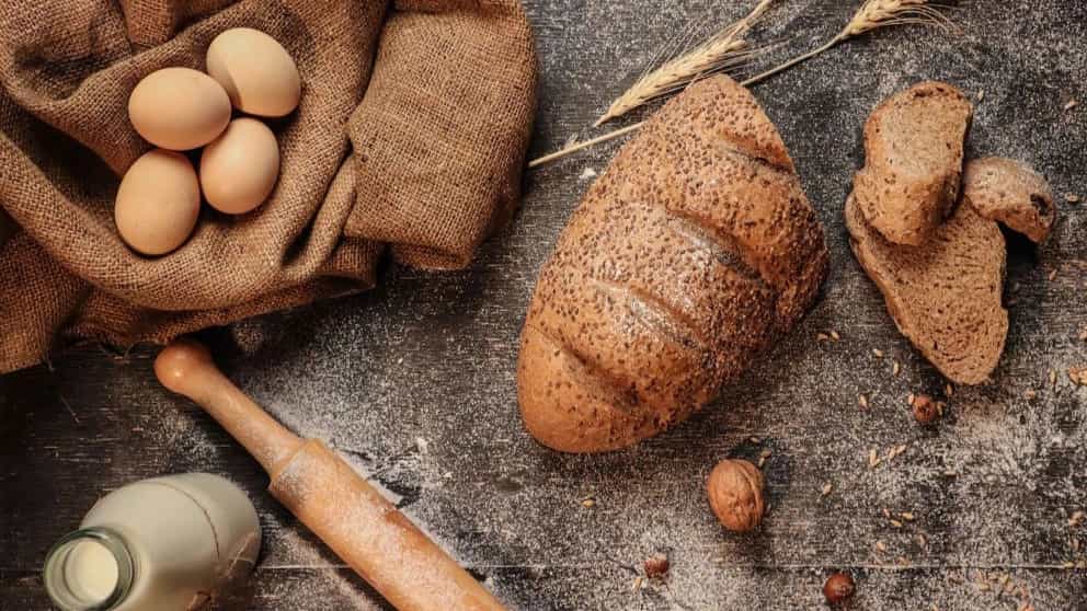 نان جو بخوریم یا نان گندم؟