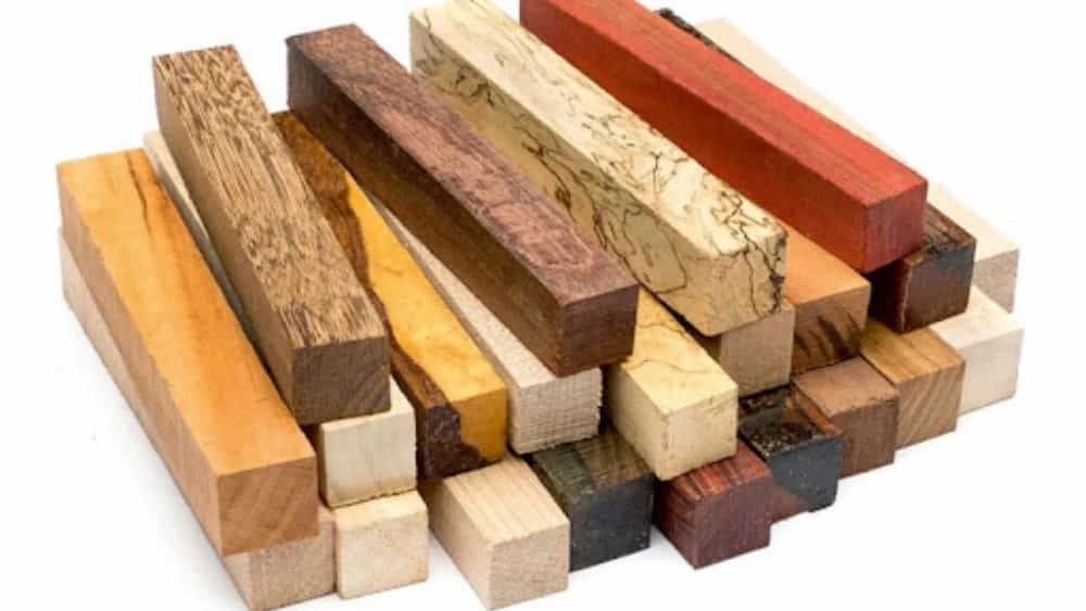 انواع مبل راحتی، کلاسیک و مبلمان سلطنتی موسوی