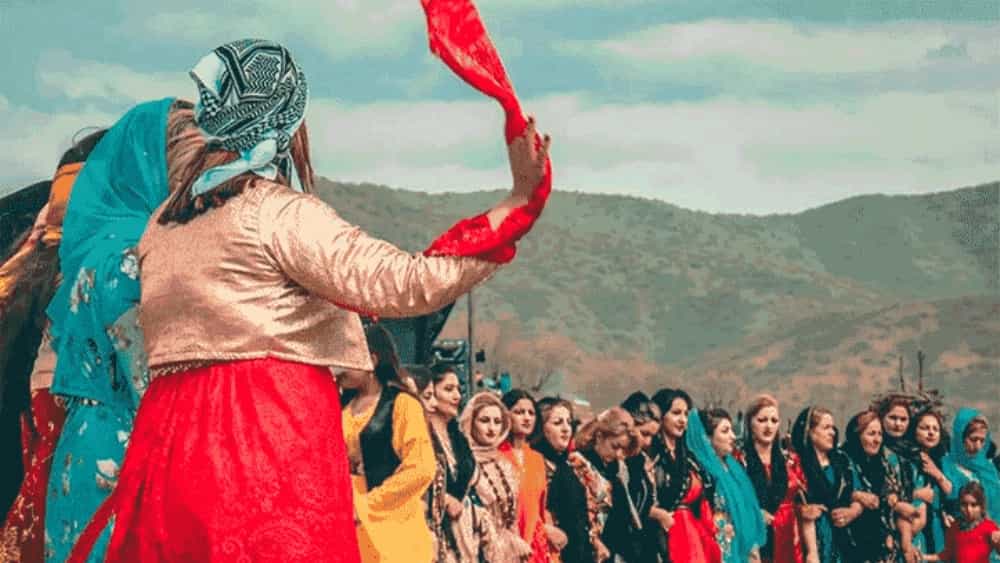 سفارش تولید و فروش لباس محلی در سردشت