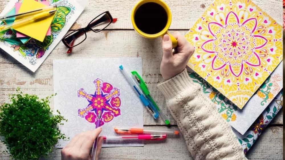 دوره‌های تخصصی نقاشی و طراحی در گالری هنر آرا: فرصتی برای یادگیری حرفه‌ای