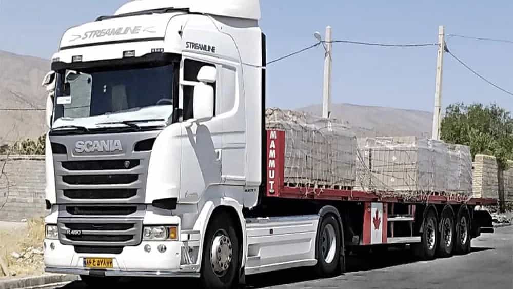 راهنمای انتخاب بهترین باربری برای حمل ماشین‌های سنگین در تبریز