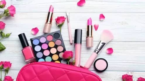 محصولات آرایشی شهرزیبایی گناوه