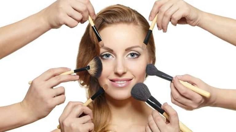 سالن زیبایی نیلوفر آبی