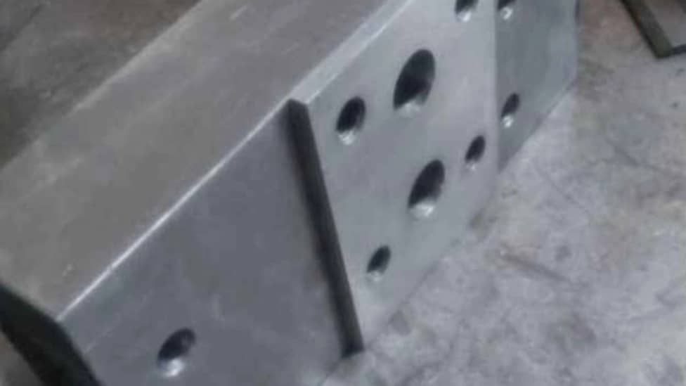 بعل بند فولادی